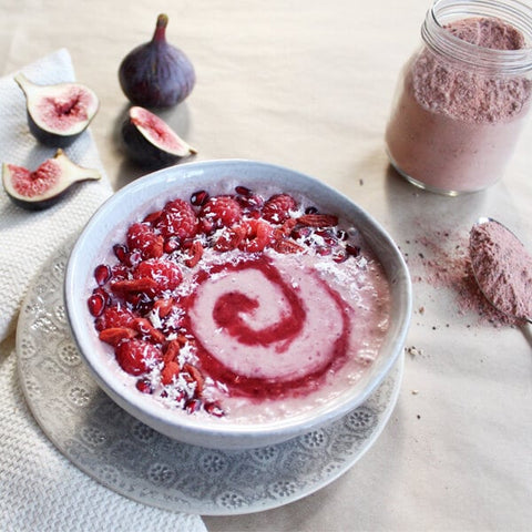 BERRY BEAUTY SMOOTHIE BOWL