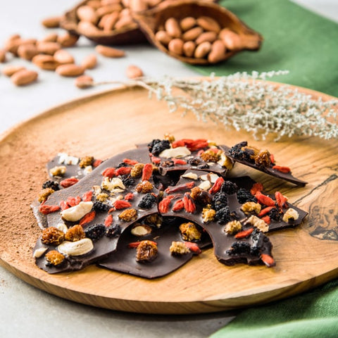 FOREST BERRIES CHOCOLATE BARK